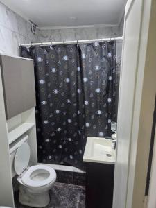 DPTO a 2 CUADRAS DEL MAR NO SE ACEPTAN GRUPOS DE JOVENES SOLOS