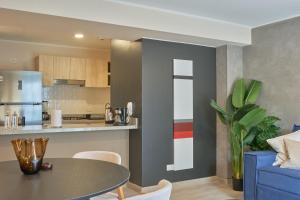 Larco Prime Suites - Pool, Gym & Coworking