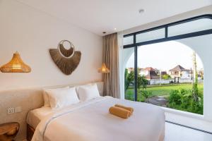 Modern 2BR Pool Villa Walk to Pererenan Hotspot