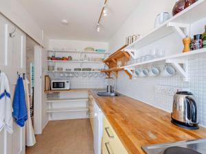 3 Bed in Camber oc-tcbt006