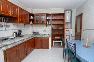 Family Apartment with Sea View