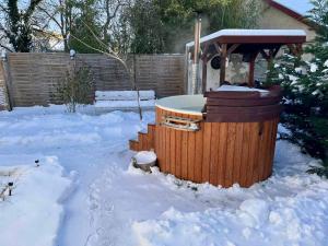 Gesztenyeház vendégház a Dunakanyarban fürdődézsával