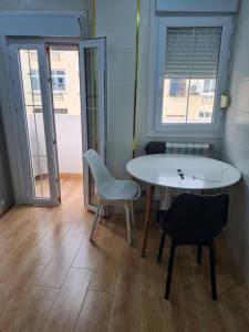 Modern luxury apartment -f4- central Sétif