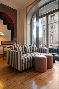 Aliados 9 - Luxury in the Heart of Porto