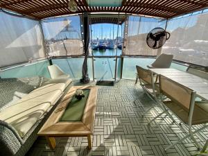 Houseboat - Suite flottante romantique au Port de Bordeaux