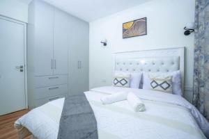 Globolisters Apartments