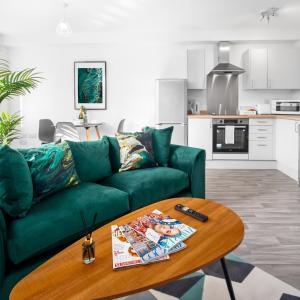 Stylish 2 Bed Apartment - Parking - Smart Tv - Wi-Fi Netflix 27C