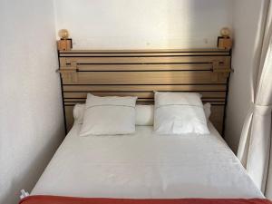 Studio climatisé à louer près des thermes - FR-1-680-47