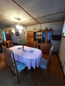 Hermosa casa Villa Mañihuales, Carretera Austral