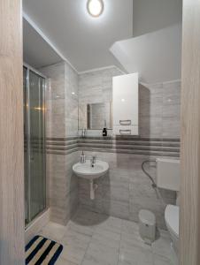 Warmińskie Zacisze - Pokój rodzinny z prywatną łazienką