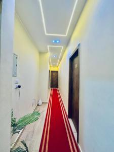 Pyramids fort & free pickup shuttle