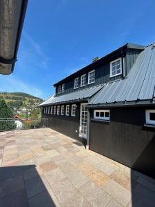 Gemütliches Bauernhaus, direkt am Berg