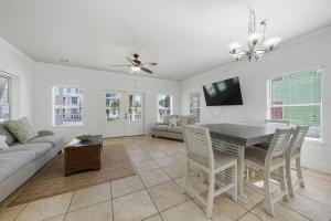 Destined to Be - Beach Cottage with Private Pool & Guest House