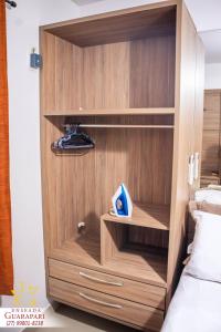 CONFORTO IMBATIVEL - 25 metros do MAR - 2 Quartos com AR CONDICIONADOS SPLIT, Air Fryer, WI-FI, Disney Plus, Star Plus, HBO Max, Cadeiras de Praia e Caixa Térmica - 8 pessoas com Muito Conforto - Melhor Localização!