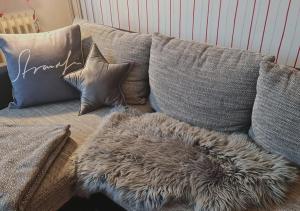 Strandliebe in Scharbeutz, stilvolle Ferienwohnung, 150m zum Strand! Sonnenbalkon, ruhig gelegen, kostenfreier Parkplatz, Fahrstuhl