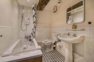 GuestReady - Cozy retreat in vibrant Liverpool