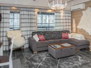 Holiday Home Kesärinne 14 by Interhome