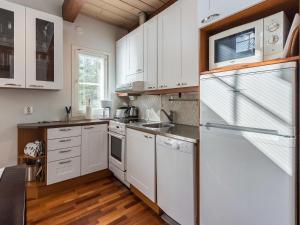 Holiday Home Golfväylä 3b - golf-osakkeen käyttöoikeus by Interhome