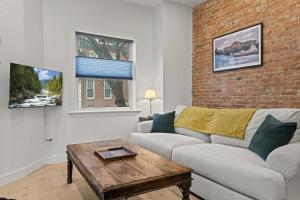 City Living without Compromise Full-Size 1BR