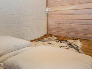 Holiday Home Yllästokka 5 by Interhome