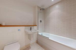 Bright 1BR near Canary Wharf Great Links