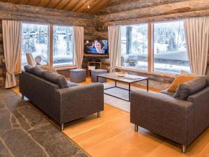 Holiday Home Saarua sky by Interhome