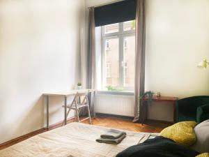 Large 89m2 Apartment, 3 bedrooms and 2 bathrooms