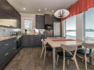 Holiday Home Viljami by Interhome