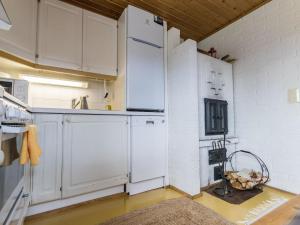 Holiday Home Lomaluola 5a paritalo by Interhome