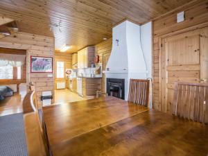 Holiday Home Lehtotuvat e by Interhome