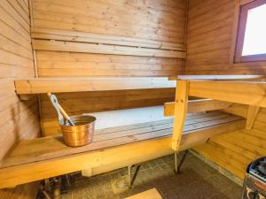 Holiday Home Lehtotuvat e by Interhome