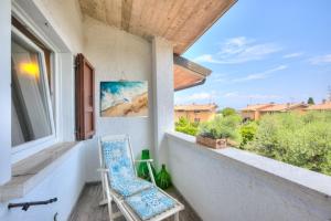 Villa Ulivi Relaxing Home with pool and lake view