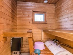 Holiday Home Lomapesä 10a by Interhome