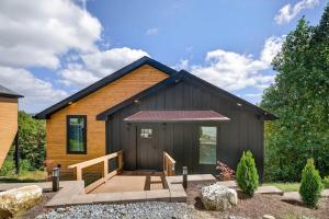 Golden Dawn at Saluda Mountain Retreats