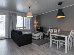 Holiday Home Skivillas paljakka 8- - 3mh by Interhome