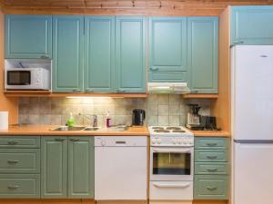 Holiday Home Karhunpesä a by Interhome