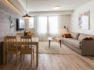 Holiday Home Skisuite 310 by Interhome