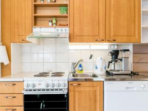 Holiday Home Gasthalla b paritalo by Interhome