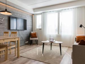 Holiday Home Skisuite 310 by Interhome