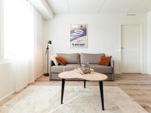 Holiday Home Skisuite 310 by Interhome