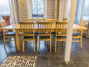 Holiday Home Uulanlinna a- paritalo by Interhome