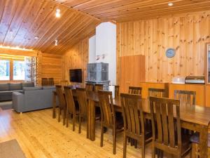 Holiday Home Karhunpesä c by Interhome