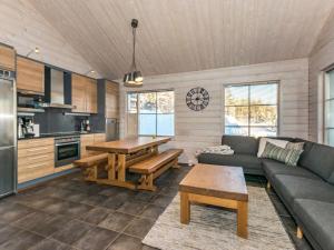 Holiday Home Aurinko-saaga 6 paritalo by Interhome