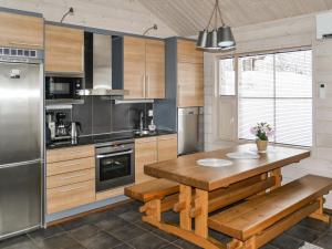 Holiday Home Aurinko-saaga 6 paritalo by Interhome