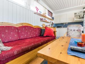 Holiday Home Kivirinne by Interhome
