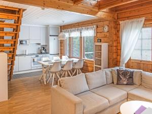 Holiday Home Vuokatin molle by Interhome