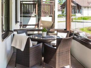 Holiday Home Point vale 3 by Interhome