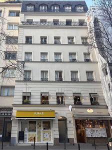 Architect Renovated Family Duplex 4 bedrooms Opéra Lafayette 9p