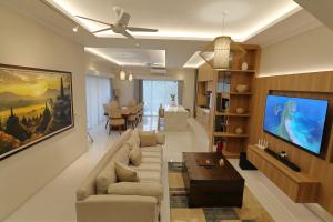 Brand New Modern Luxury Canggu Villa