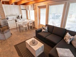 Holiday Home Arha by Interhome